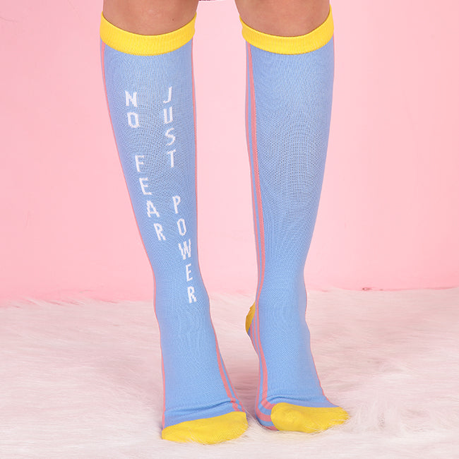 Optional title display No Fear Just Power – Knee High Compression Socks